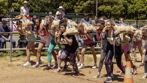 The Appleton Ladies' Potato Race háttérkép