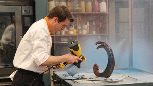 Bake Off: The Professionals 5. évad Ep.3 3. epizód
