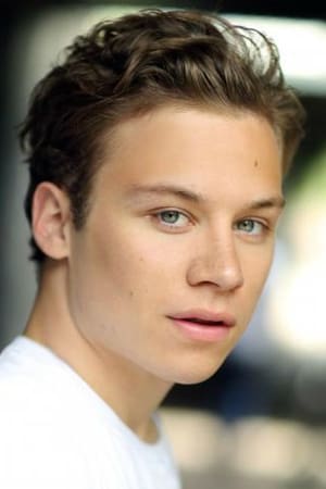 Finn Cole