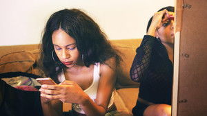 Swiped: Hooking Up in the Digital Age háttérkép