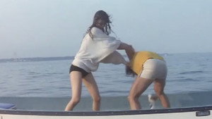 ひと夏の秘密 háttérkép