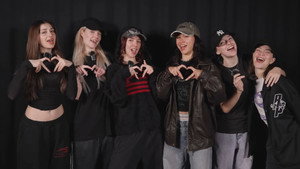 M6NIFESTGIRLS kép
