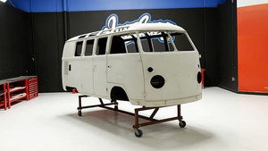 Inside West Coast Customs 7. évad Ep.1 1. epizód
