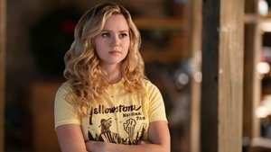 Stargirl 3. évad Ep.1 Első fejezet: A gyilkosság