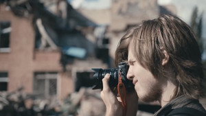 Король Лір: Як ми шукали любов під час війни háttérkép