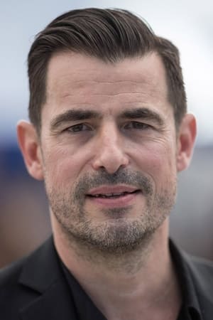 Claes Bang profil kép