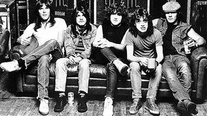 AC/DC Backtracks háttérkép