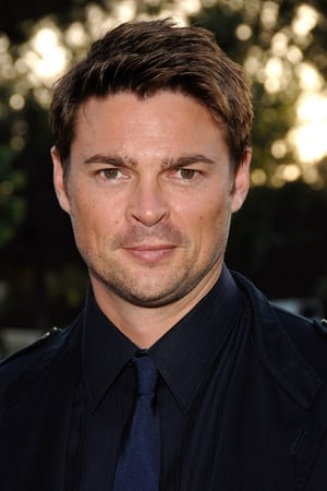 Karl Urban profil kép