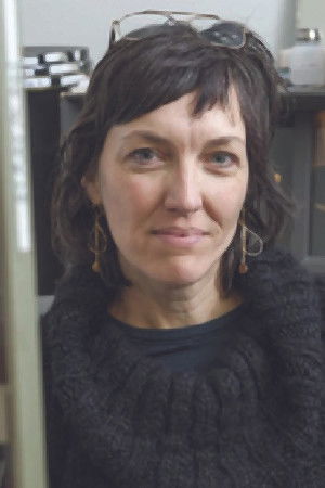 Deborah Stratman profil kép