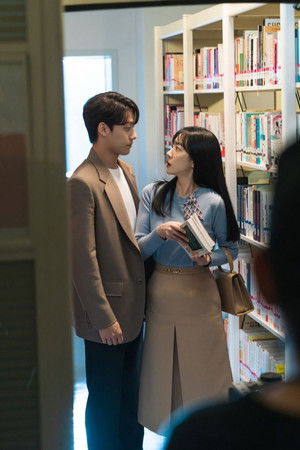 멜랑꼴리아 poszter