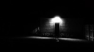 Leave This House háttérkép