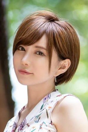 Aya Koizumi