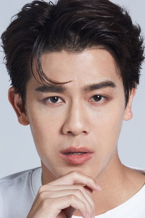 Tonnam Piamchon Damrongsunthornchai profil kép