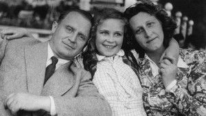 Golda Maria háttérkép