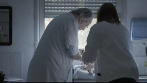 Légistes, aux côtés des vivants háttérkép