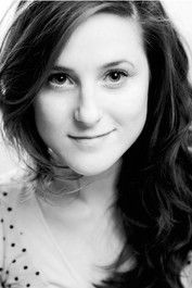 Nadia Kamil profil kép
