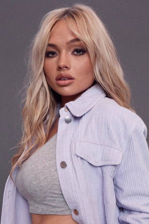 Natalie Alyn Lind profil kép