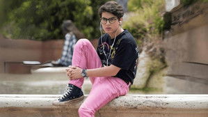 Il ragazzo dai pantaloni rosa háttérkép