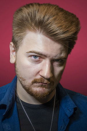 Martin Caine profil kép