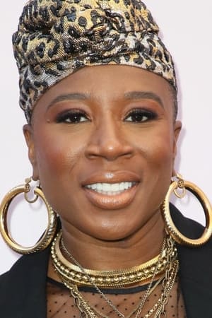 Aisha Hinds profil kép