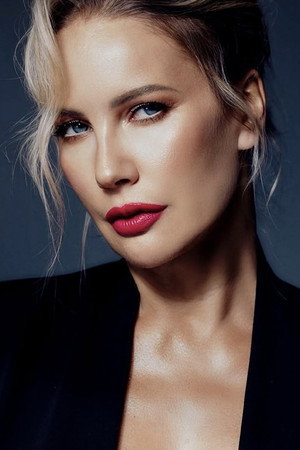 Elena Letuchaya profil kép