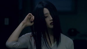 쓰리 háttérkép