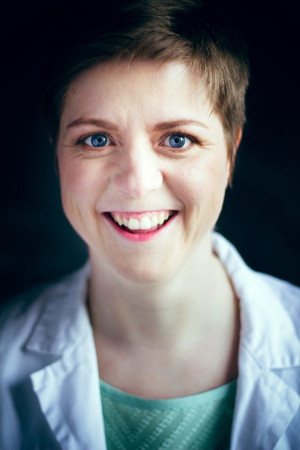 Hetty Helsmoortel profil kép