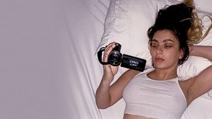 Charli XCX: Alone Together háttérkép