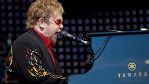 Elton John: A Singular Man háttérkép