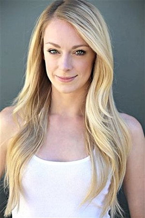 Hannah Douglass profil kép