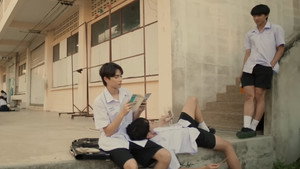 ต้นส้มอยู่บ้านเขา แต่ผลส้มหล่นมาบ้านเราตลอดเลย kép