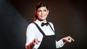 Nawell Madani – C’est moi la plus belge! háttérkép
