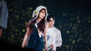 아이유 콘서트 Live Clip kép