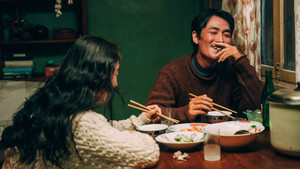 河边的错误 háttérkép