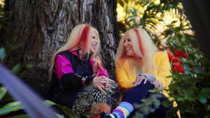 The Starr Sisters háttérkép