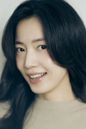 Ryu Hwa-young profil kép