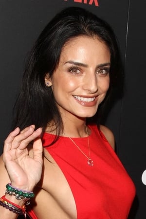 Aislinn Derbez profil kép