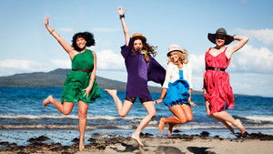 Go Girls Season 3 Ep.12 12. epizód