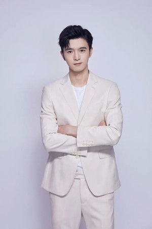 星擇 profil kép