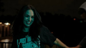 SPLIT - Maggie Lindemann háttérkép