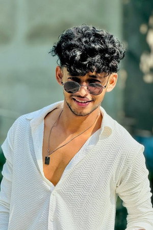 Akash Hota profil kép
