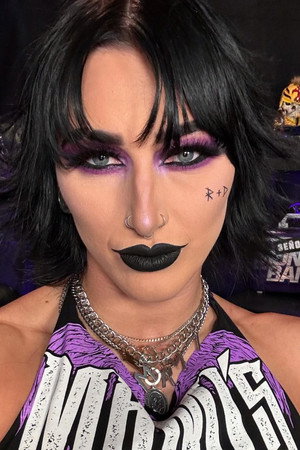 Demi Bennett profil kép