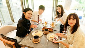 きみの継ぐ香りは kép