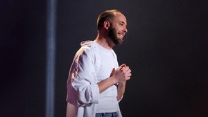 Tristan Lopin : Irréprochable háttérkép
