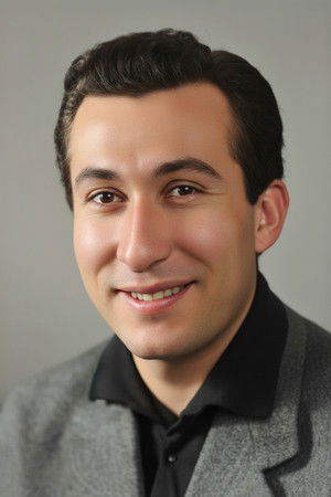 Ali Sururi profil kép