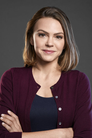 Aimee Teegarden profil kép