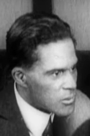 Charles D. Lucas profil kép