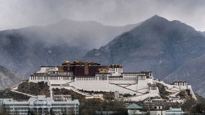 Undercover in Tibet háttérkép