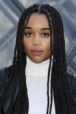 Laura Harrier profil kép