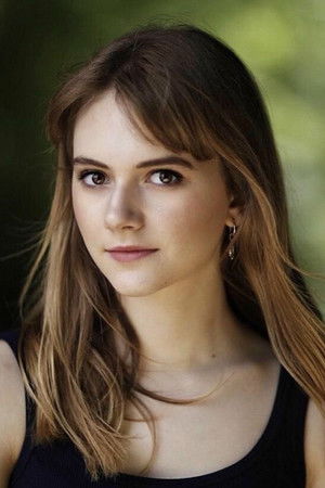 Emilia Jones profil kép